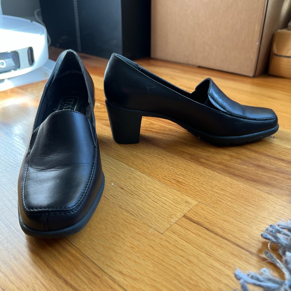 Women's Black Loafers